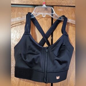 SHEFIT Luxe Black Sports Bra with Gold Metallic Accent Luxe